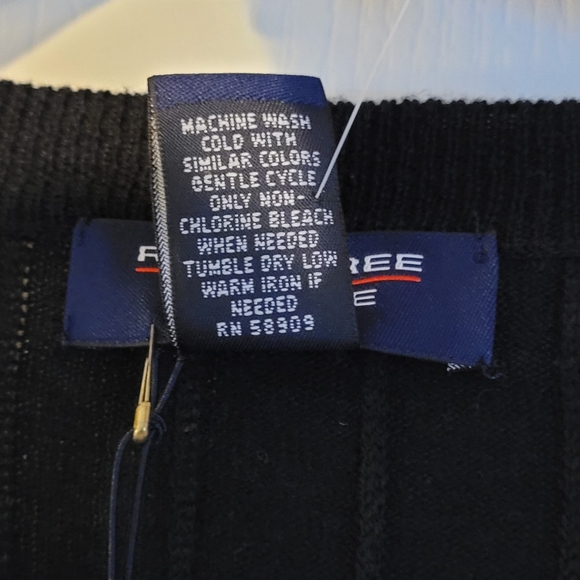 Roundtree & Yorke Men's Sweater - Picture 3 of 4